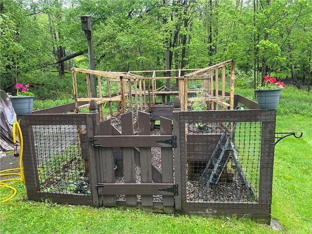 3259 Freer Hollow Rd, Franklin, NY 13856 - gate featuring a yard