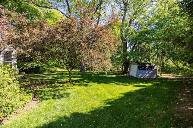 126 True Hickory Dr, Greece, NY 14615 - view of green lawn