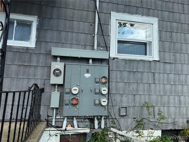 1306 E Lovejoy St, Buffalo, NY 14206 - exterior view of electric meter
