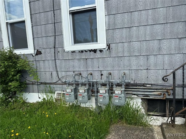 1306 E Lovejoy St, Buffalo, NY 14206 - exterior view of gas meter