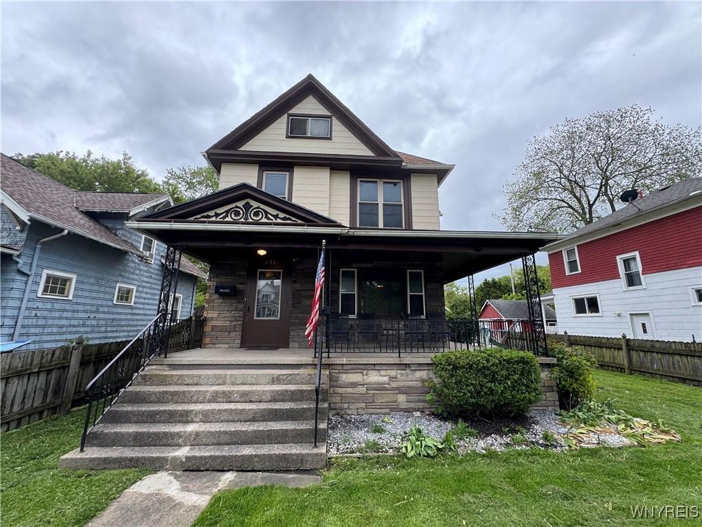 171 56th St, Niagara Falls, NY 14304 - view of front of house with covered porch