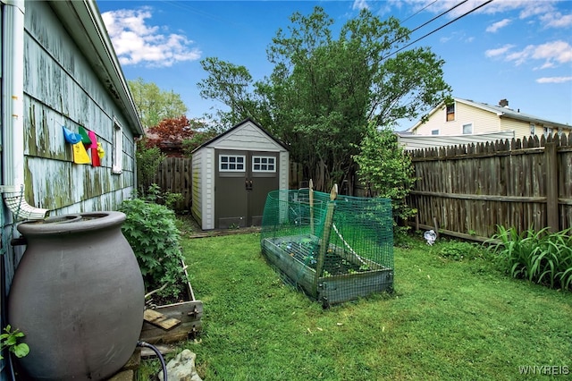 202 Tremaine Ave, Tonawanda-Town, NY 14217 - view of yard with a garden