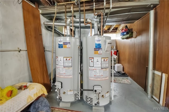 202 Tremaine Ave, Tonawanda-Town, NY 14217 - utility room with gas water heater