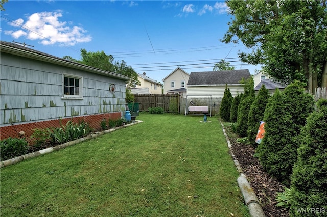 202 Tremaine Ave, Tonawanda-Town, NY 14217 - view of yard