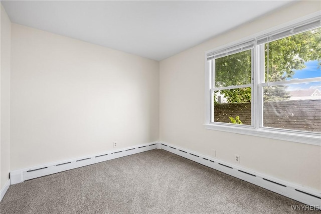 2365 Genesee St, Cheektowaga, NY 14225 - carpeted empty room with baseboards