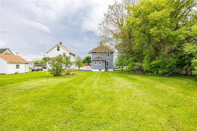 636 Ridge Rd, Webster, NY 14580 - view of green lawn