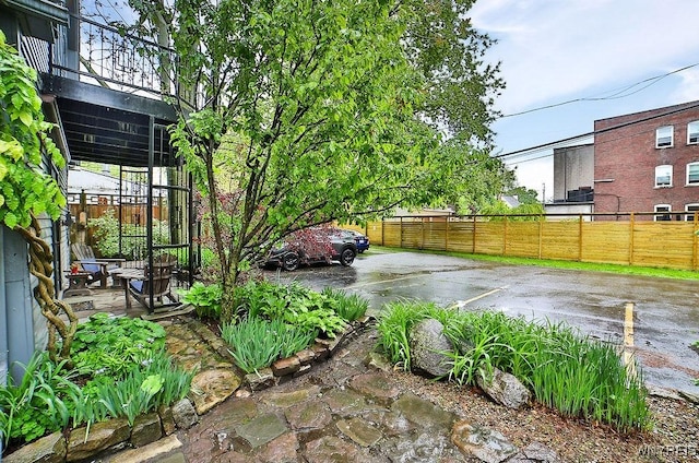 403 Elmwood Ave, Buffalo, NY 14222 - view of yard
