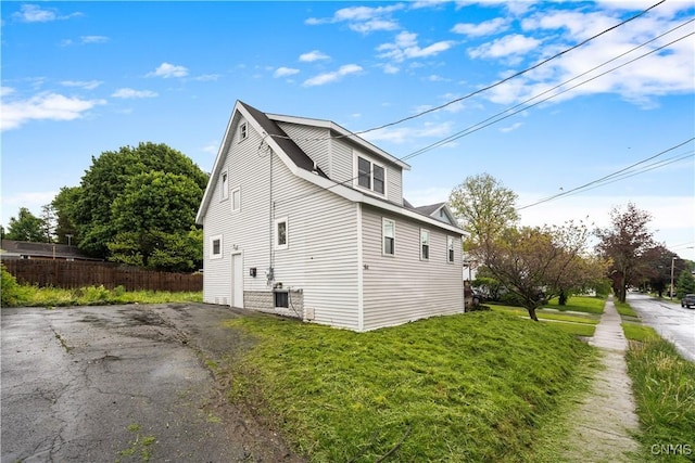 84 N Lewis St, Auburn, NY 13021 - photo 1