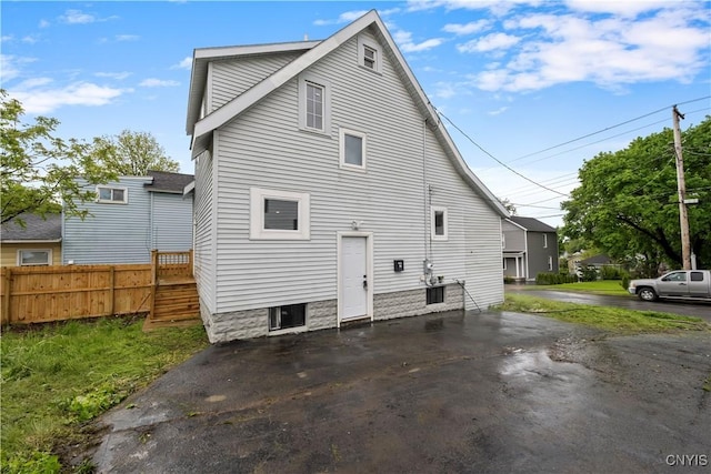 84 N Lewis St, Auburn, NY 13021 - photo 2