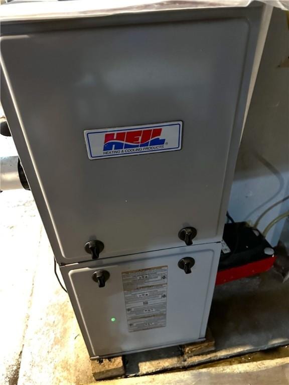 386 Westfield St, Rochester, NY 14619 - detailed view of heating unit