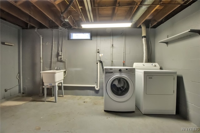 69 Coolidge Ave, Lockport-City, NY 14094 - washroom featuring washing machine and dryer