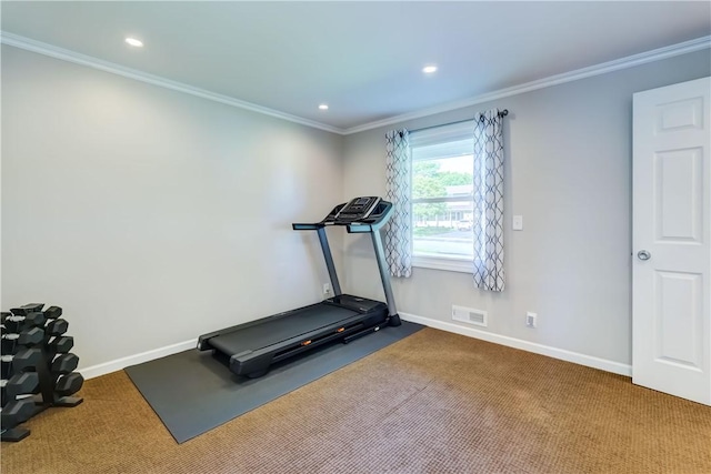 272 Shaftsbury Rd, Brighton, NY 14610 - workout room featuring carpet flooring, crown molding, baseboards, and recessed lighting