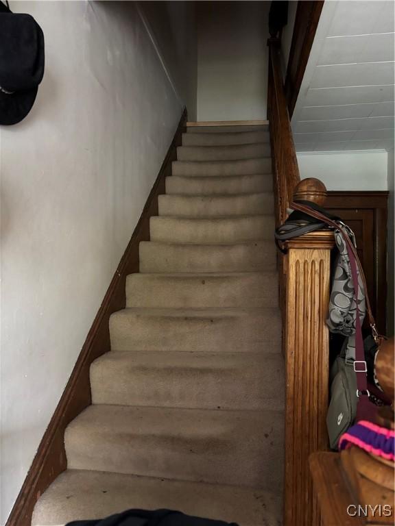 6-8 Cottage St, Auburn, NY 13021 - photo 8