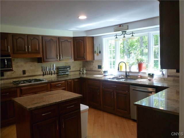 3899 Sweet Rd, Pompey, NY 13078 - kitchen featuring stainless steel appliances, a sink, backsplash, light stone countertops, and recessed lighting