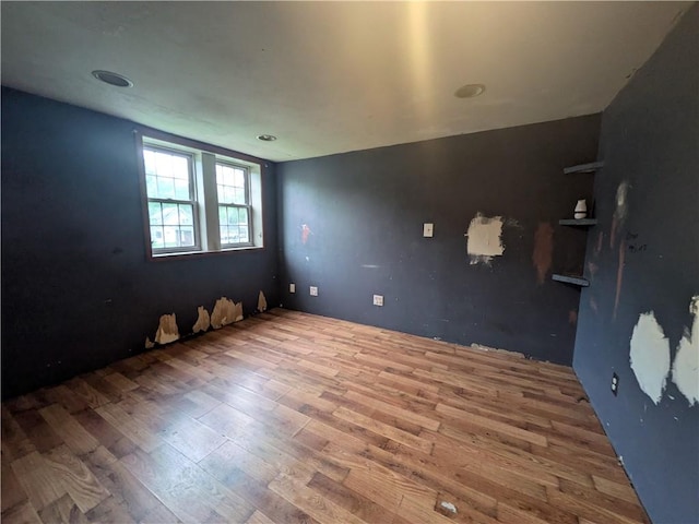 1077 Looker Mtn, Otto Twp, PA 16745 - unfurnished room with wood finished floors