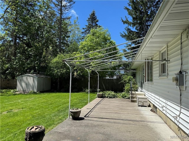 725 Warren Dr, Aurora, NY 14052 - view of patio / terrace