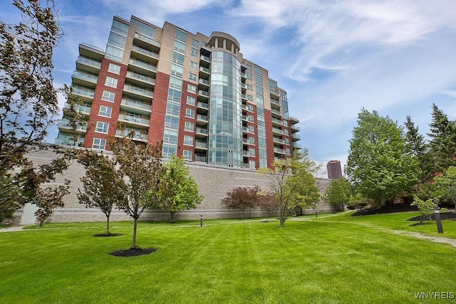 132 Lakefront Blvd Unit 204, Buffalo, NY 14202 - view of apartment building / complex