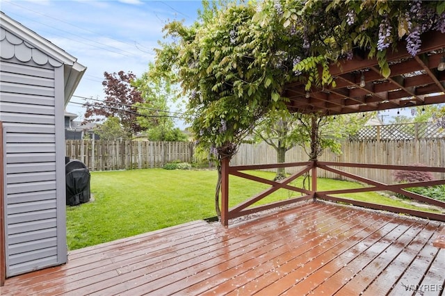 1587 Parker Blvd, Tonawanda-Town, NY 14150 - view of wooden terrace