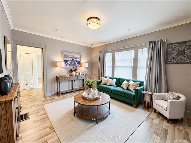 257 Haviland Park, Greece, NY 14616 - living area featuring light wood-type flooring, crown molding, and baseboards