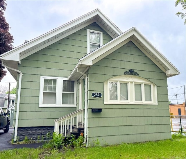 257 Haviland Park, Greece, NY 14616 - view of front facade