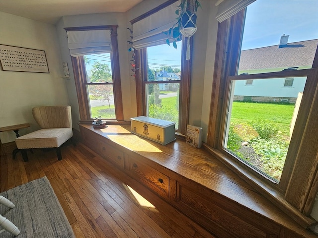 6207 Knickerbocker Rd, Ontario, NY 14519 - living area featuring hardwood / wood-style flooring