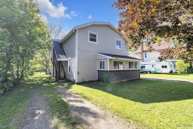 10652 Elm St, North Collins, NY 14111 - view of front facade featuring a front lawn