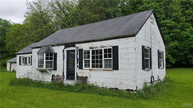 1043 State Highway 26, Pitcher, NY 13124 - view of front of property with roof with shingles and a front yard