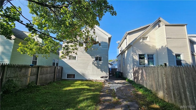341 Dartmouth Ave, Buffalo, NY 14215 - view of back of property