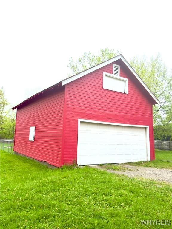6723 Akron Rd, Lockport Town, NY 14094 - view of detached garage