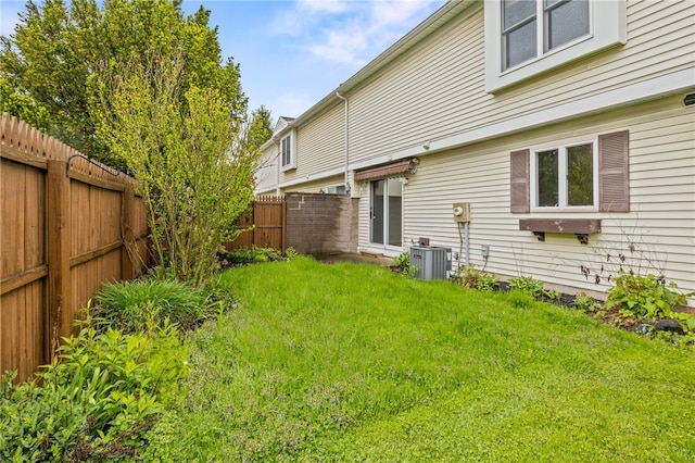 102 Branchwood Ln, Brighton, NY 14618 - view of yard featuring cooling unit