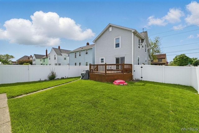 2902 Michigan Ave, Niagara Falls, NY 14305 - back of house featuring a deck