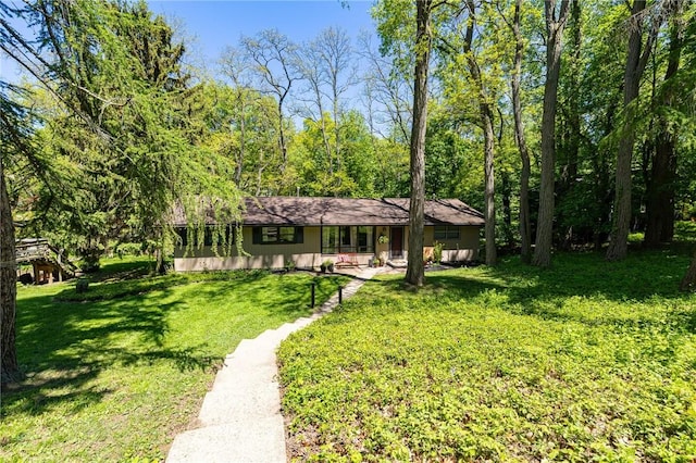 182 Stony Point Trl, Webster, NY 14580 - single story home featuring a front yard