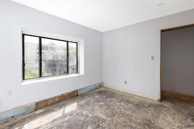 628 9th St, Niagara Falls, NY 14301 - unfurnished room with baseboards