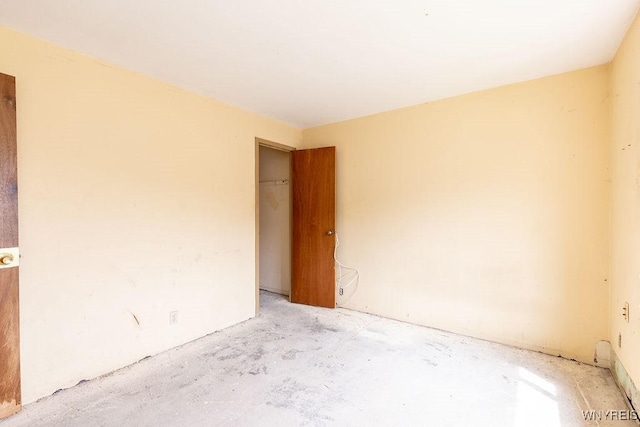 628 9th St, Niagara Falls, NY 14301 - spare room featuring concrete flooring