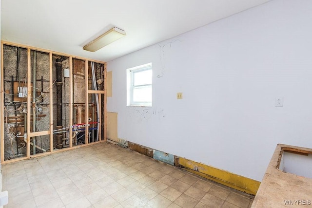 628 9th St, Niagara Falls, NY 14301 - view of unfurnished room