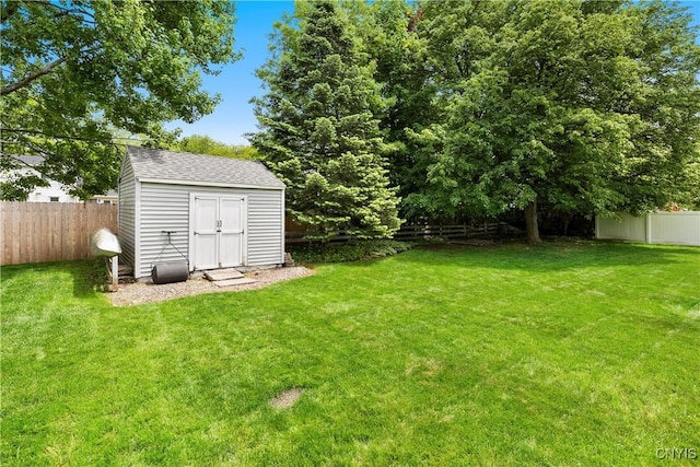 8260 Dexter Pkwy, Lysander, NY 13027 - view of yard