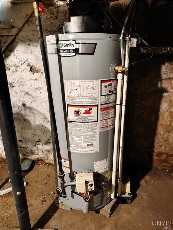 801 W Thomas St, Rome-Inside, NY 13440 - utilities with water heater