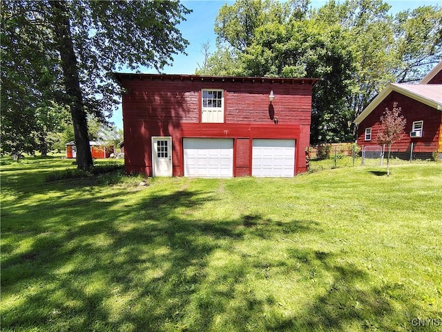 801 W Thomas St, Rome-Inside, NY 13440 - view of garage