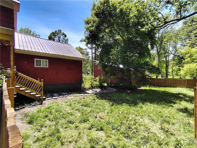 801 W Thomas St, Rome-Inside, NY 13440 - view of yard