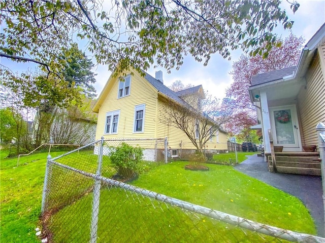 273 Alphonse St, Rochester, NY 14621 - photo 3