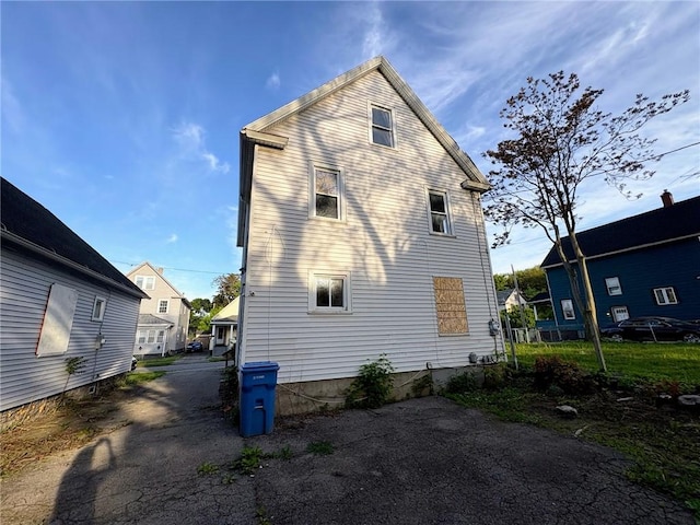7 Herbert St, Rochester, NY 14621 - view of back of house