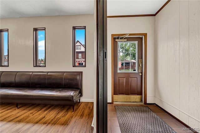 3045 Niagara St, Niagara Falls, NY 14303 - foyer with wood finished floors and baseboards