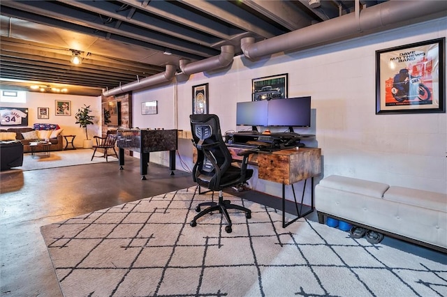 669 Webster Rd, Webster, NY 14580 - home office with finished concrete floors