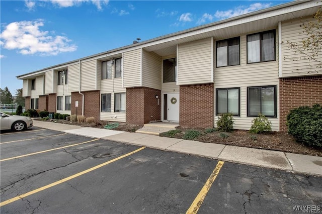 5 Southcreek Ct Unit C, Amherst, NY 14051 - view of property with uncovered parking