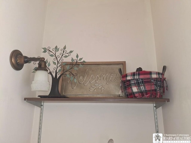 38 Douglas Pl, Jamestown, NY 14701 - detailed view