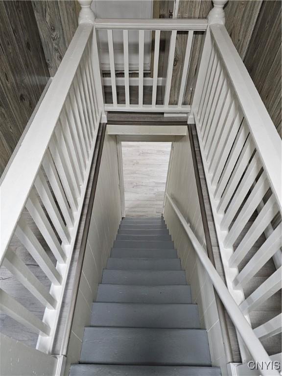 11 Bryant St, Utica, NY 13502 - view of staircase
