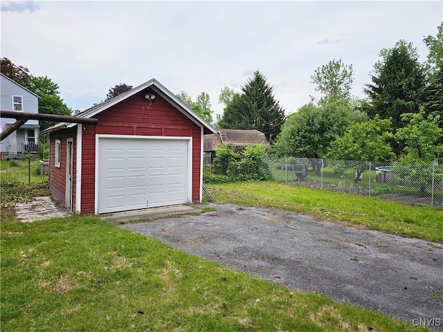 11 Bryant St, Utica, NY 13502 - detached garage with asphalt driveway