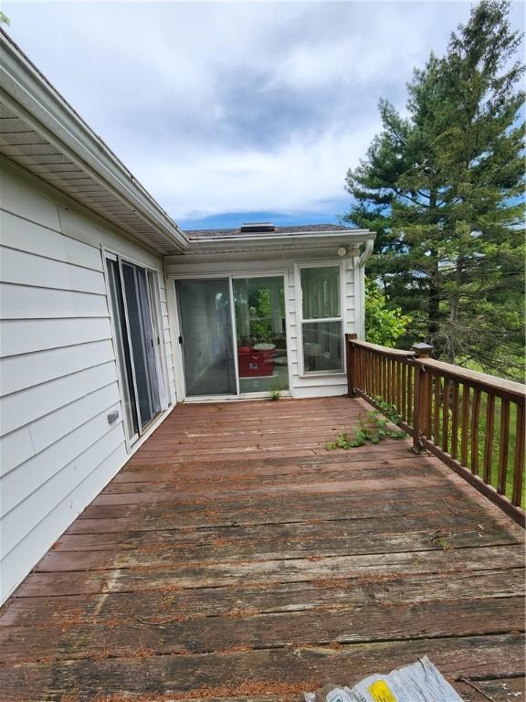7650 Grant Avenue Rd, Sennett, NY 13021 - view of deck