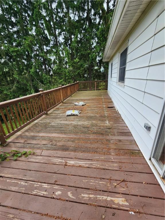 7650 Grant Avenue Rd, Sennett, NY 13021 - view of wooden terrace
