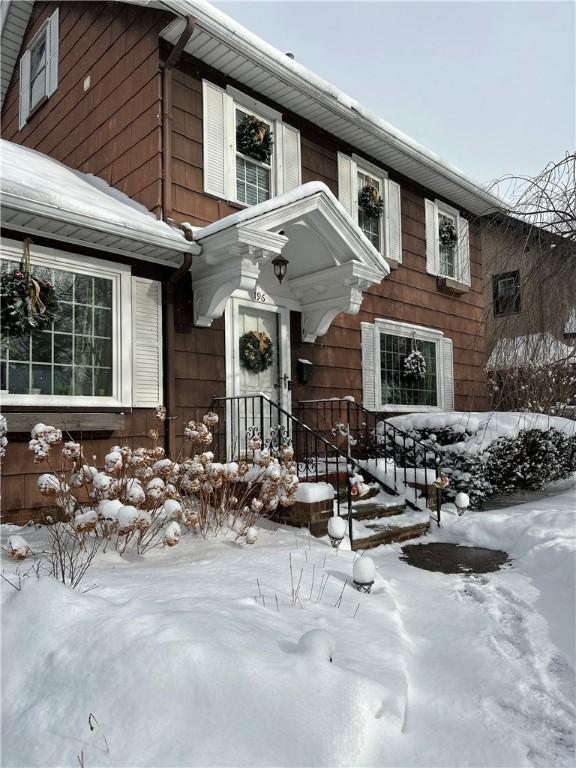 196 Elmcroft Rd, Rochester, NY 14609 - view of front of house